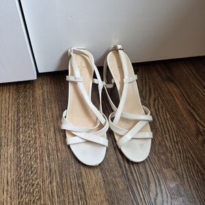 Cole Haan White Leather Strappy Sandals - Size 9